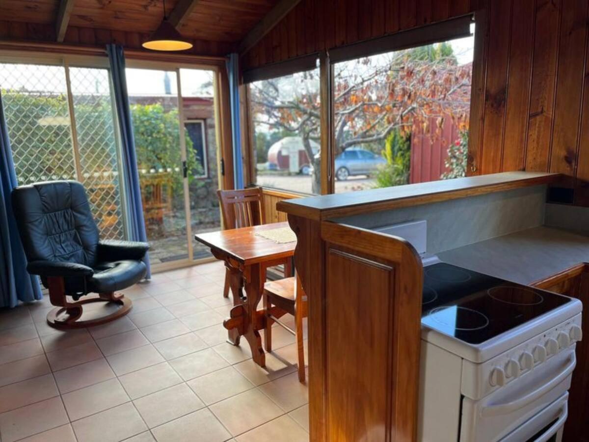 The Cottage - Tidelines Of Bicheno Exterior foto